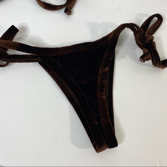 - - Chloe rose two piece bikini top is xs and bottoms are medium l - Picture 8 of 16